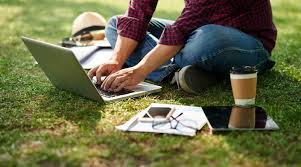 Best Remote Jobs for Students in Australia Who Want to Work and Study Smoothly